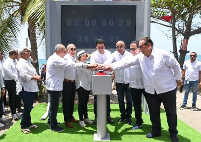 Collado inicia remodelación de playa Los Almendros y malecón de Baní