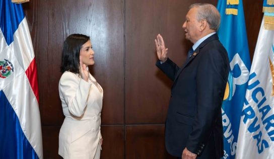 Banreservas juramenta a Biviana Riveiro como vicepresidenta ejecutiva de Fiduciaria