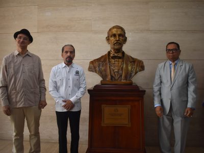 Instalan busto de Juan Pablo Duarte en la Biblioteca Nacional para honrar su legado patriótico