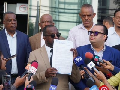 Asonafiss deposita propuesta al CNSS para elevar cobertura de medicamentos