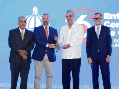 Gobierno entrega 1,087 certificaciones y reconoce a empresas por fortalecer la seguridad y salud en el trabajo