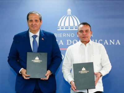 Salud Pública entrega dos nuevos equipos GeneXpert al SNS para fortalecer el diagnóstico de la tuberculosis