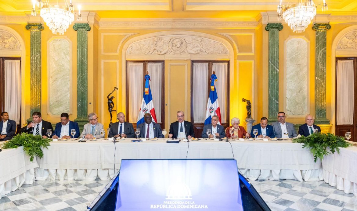 Transparencia Internacional reconoce avances de RD contra la corrupción