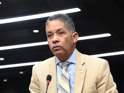 Diputado Eugenio Cedeño acusa a Somos Pueblo de tumbar su cuenta de Instagram