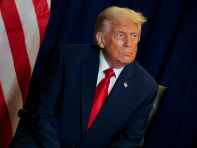 Trump advierte a Irán que «pagará» por la muerte de tres soldados estadounidenses