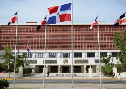 Poder Ejecutivo somete al Senado reforma de 18 artículos del nuevo Código Penal