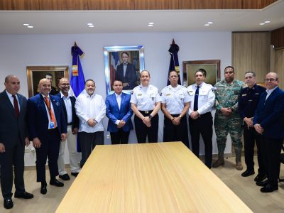 SNS y Policía Nacional acordaron reforzar seguridad hospitalaria