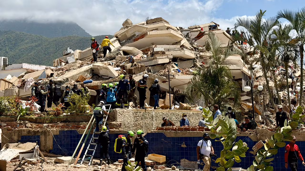 Venezuela supera los 5.000 fallecidos tras los terremotos y avanza plan para reconstrucción de viviendas