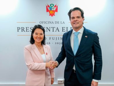 EE.UU. amplía cooperación con Perú tras investidura de Keiko Fujimori
