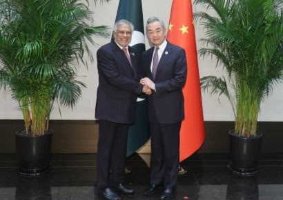 China y Pakistán piden reactivar el diálogo para alcanzar la paz en Oriente Medio