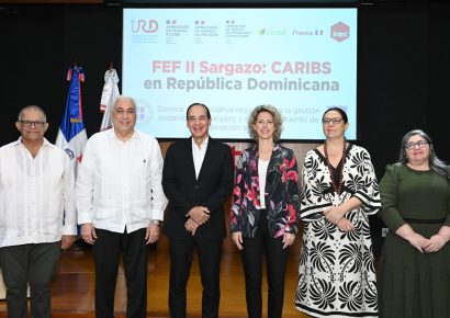 Francia impulsa programa regional para enfrentar el impacto del sargazo en el Caribe