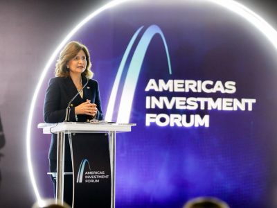 Raquel Peña resalta confianza y estabilidad en apertura del Americas Investment Forum 2026
