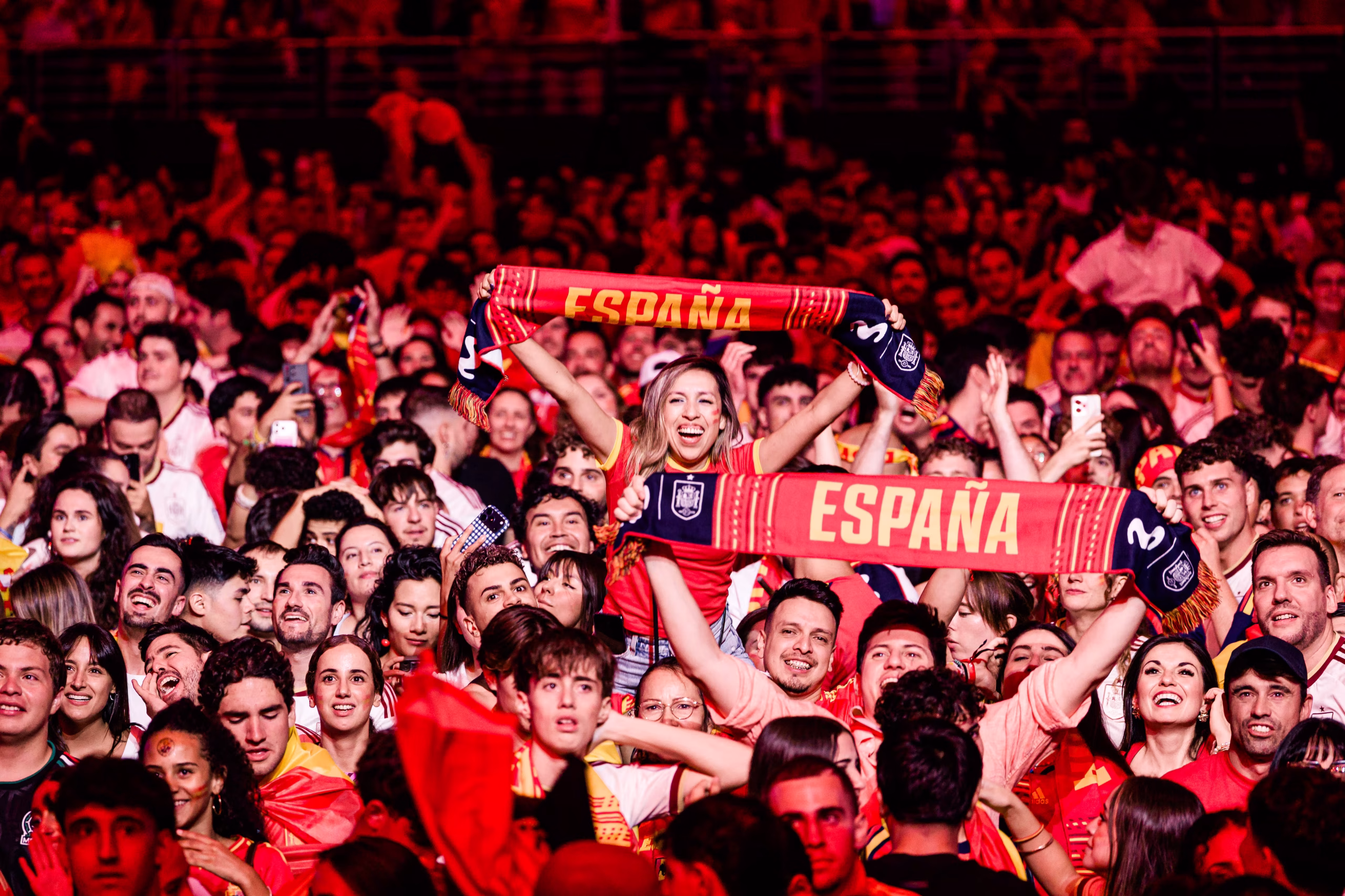 Dos millones celebran en Madrid el triunfo mundialista de España