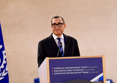 Ministro de Trabajo reclamó aprobación urgente de reforma laboral