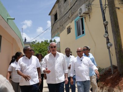 Abinader encabezó jornada «Primero Tú» en Samaná