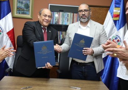 Mescyt y Casio impulsan acuerdo para fortalecer la formación en inteligencia artificial y robótica