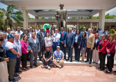 UASD recibe antorcha de los XXV Juegos Centroamericanos y del Caribe