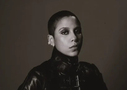 La canción que da nombre al álbum expone dependencia y conflicto emocional
