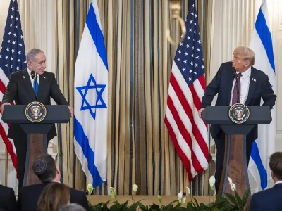 Trump asegura que su reunión con Netanyahu y congresistas de EE.UU. fue «muy positiva»