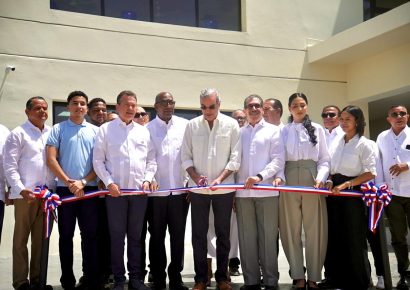 Abinader inauguró moderno Centro UASD en Santiago Rodríguez