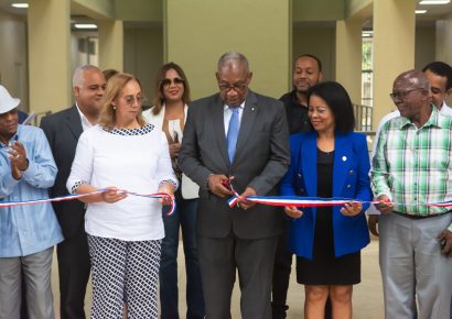 UASD inauguró edificio de Postgrado en San Cristóbal