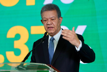 Fuerza del Pueblo juramentó nuevos miembros y presentó visión tecnológica