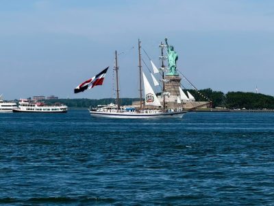 Armada RD fortalece lazos con EE.UU. en encuentro naval de Nueva York