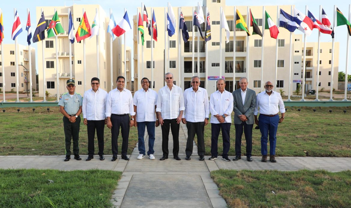Abinader inauguró Villa Centroamericana para Santo Domingo 2026