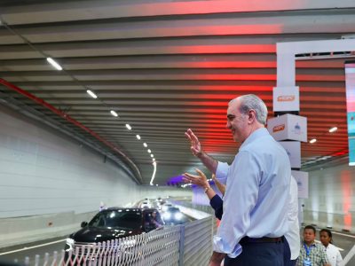 Presidente Abinader inaugura el túnel de la Plaza de la Bandera que cambia la salida hacia el Sur y redefine la movilidad del Gran Santo Domingo