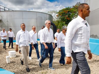 Abinader inaugura planta de aguas residuales en Juan Dolio y Guayacanes