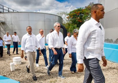 Abinader inaugura planta de aguas residuales en Juan Dolio y Guayacanes