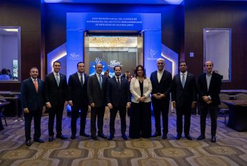 SIMV reunió en RD a autoridades iberoamericanas del mercado de valores para fortalecer la cooperación regional