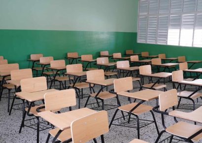 ADP advierte déficit de aulas y docentes a semanas del inicio escolar
