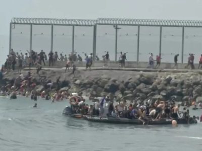 Más de 53 mil migrantes regresan a Marruecos tras crisis en Ceuta