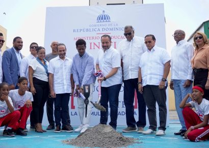 Inefi inicia construcción de techado en escuela República de Chile