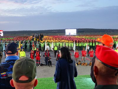 Delcy Rodríguez reconoce a 6.000 rescatistas por su labor tras los terremotos en Venezuela