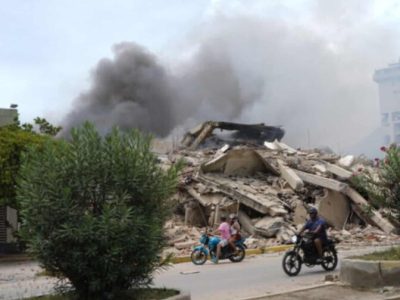 Venezuela inicia demolición de edificios tras sismos mortales