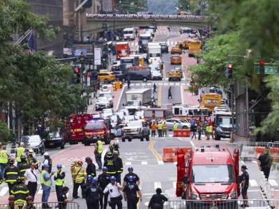 Evacúan rascacielos en Manhattan por riesgo estructural