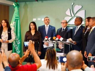 Legisladores  Fuerza del Pueblo pide ampliar estudio del Código Penal y más participación ciudadana