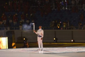 El «Super Sánchez» iluminó la inauguración de los Juegos Centroamericanos