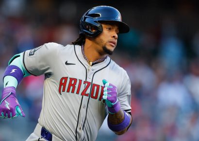Ketel Marte fuera por rigidez en la espalda ante Cardenales