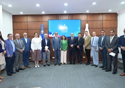 Andeclip suspende paro médico tras acuerdo para continuar negociaciones con las ARS