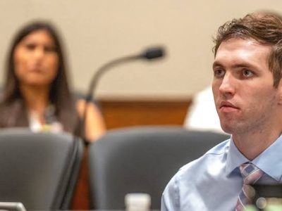 Autopsia y videos centran audiencia por asesinato de Charlie Kirk