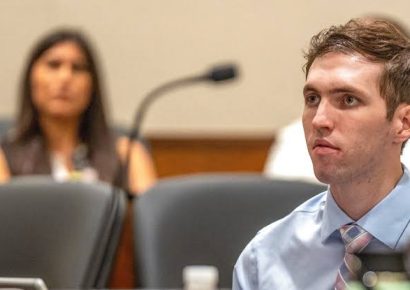 Autopsia y videos centran audiencia por asesinato de Charlie Kirk