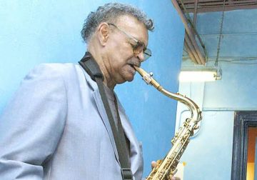 Muere Plas Johnson, saxofonista de La Pantera Rosa