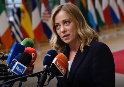 Giorgia Meloni cierra espacio Schengen ante inmigración ilegal desde España