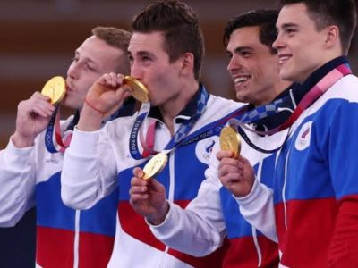 El himno ruso vuelve a sonar en un Mundial tras levantamiento parcial del veto