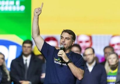 Flávio Bolsonaro afirma que Lula ya no está apto para gobernar Brasil tras nuevas sanciones de EE. UU.