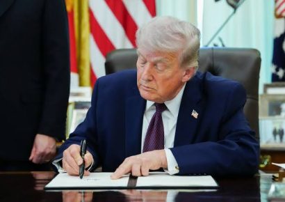 Trump anuncia fuertes aranceles a medicamentos genéricos importados a partir de 2028