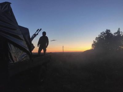 Tres muertos y veinte heridos tras un ataque ruso contra una terminal postal en Járkov, Ucrania